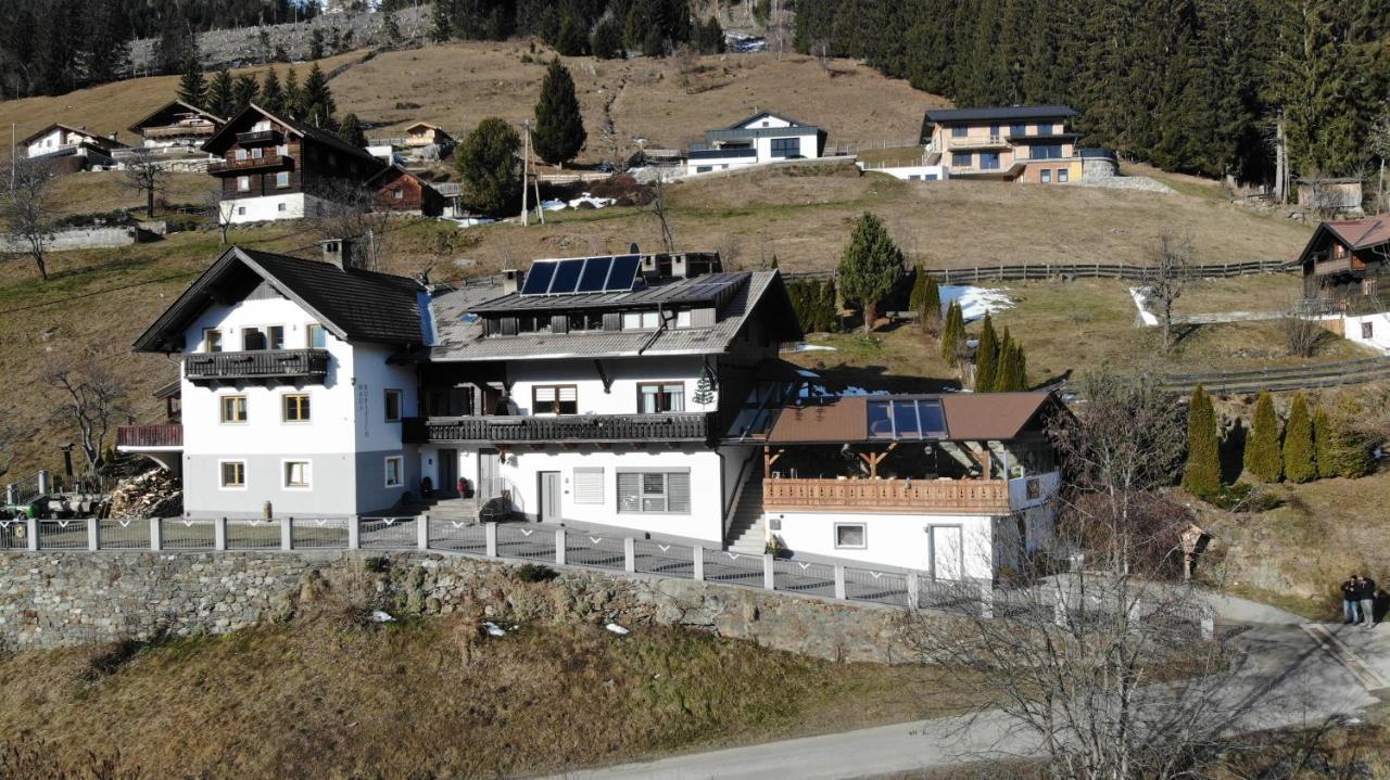 Haus Rupitsch Hotel Winklern  Exterior photo