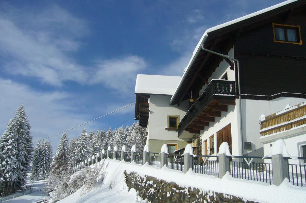 Haus Rupitsch Hotel Winklern  Exterior photo