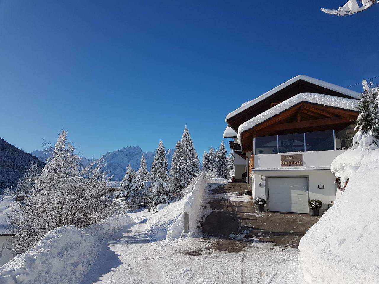 Haus Rupitsch Hotel Winklern  Exterior photo